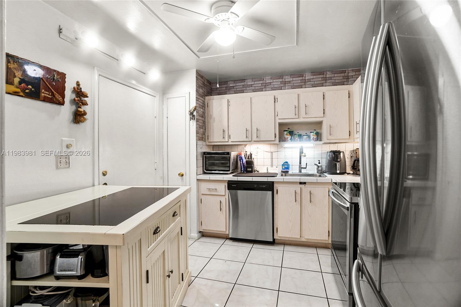 4851 NW 21st St #107 Lauderhill, FL 33313