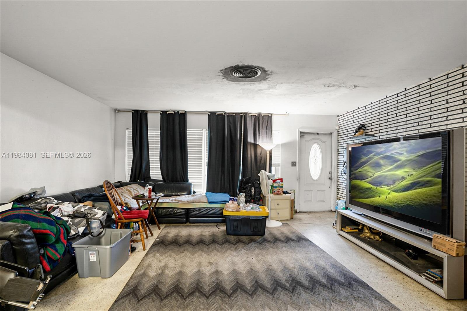 400 Long Is Ave Fort Lauderdale, FL 33312