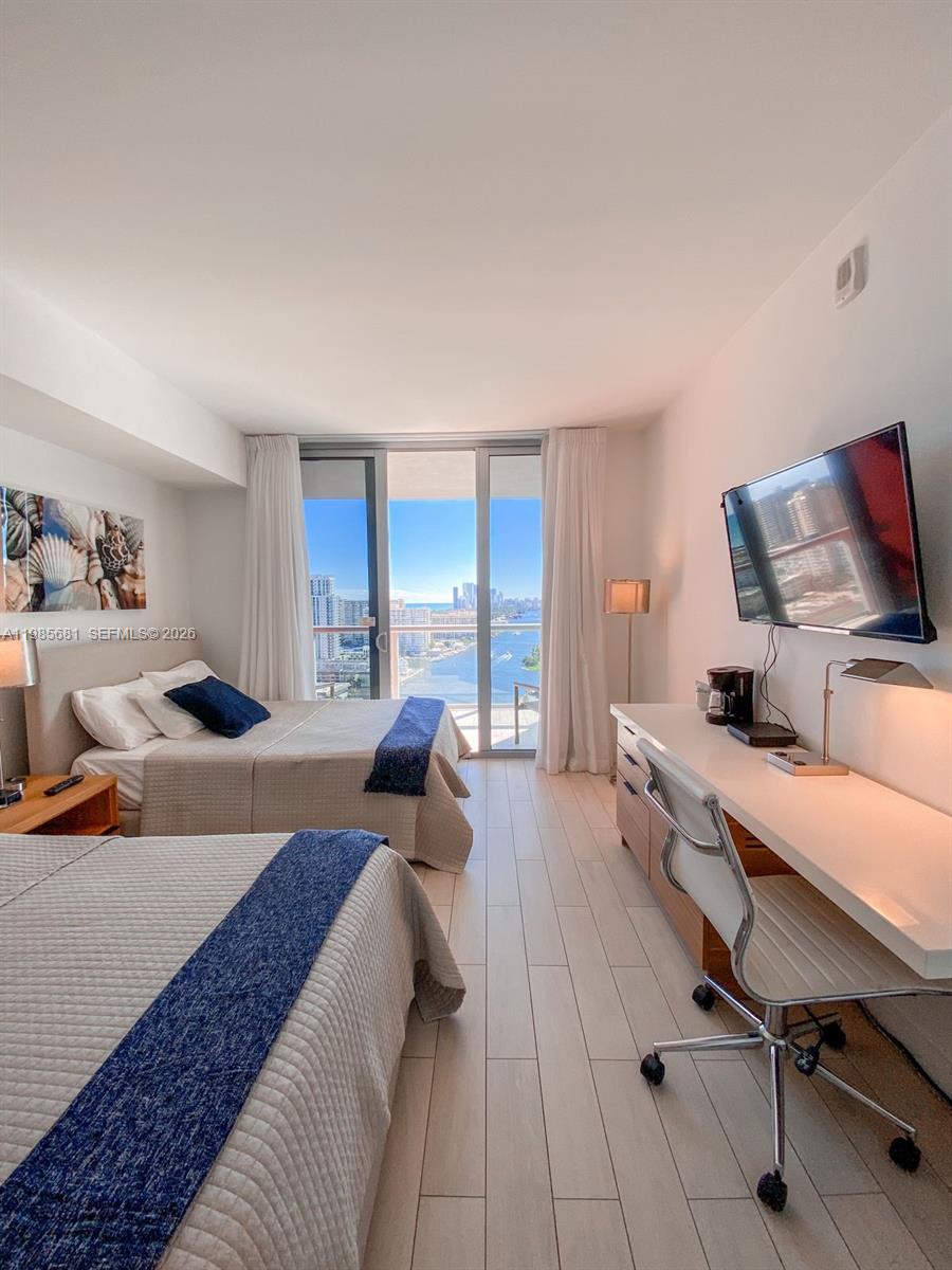 2602 E Hallandale Bch Blvd #R2405 Hallandale Beach, FL 33009