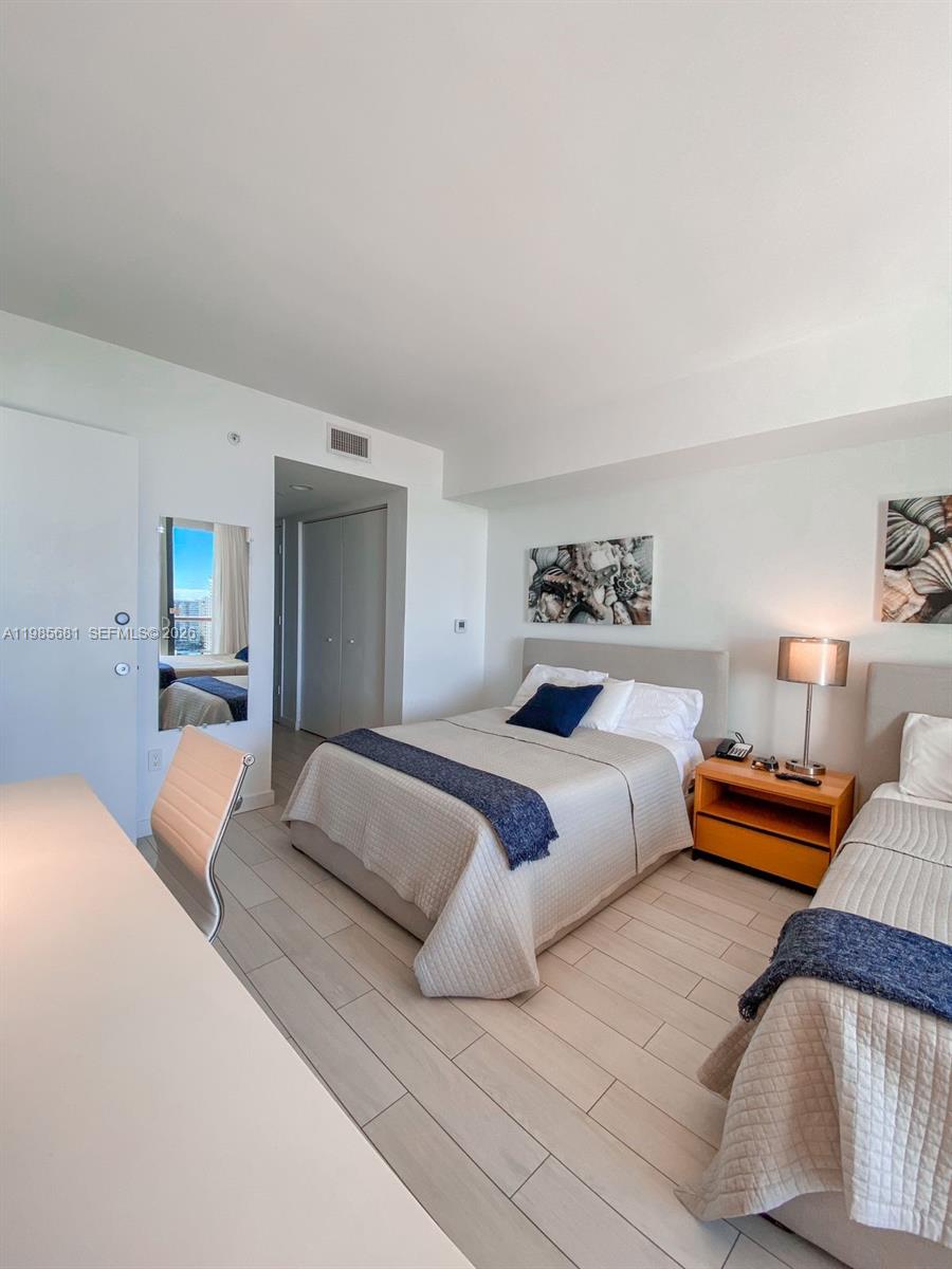 2602 E Hallandale Bch Blvd #R2405 Hallandale Beach, FL 33009