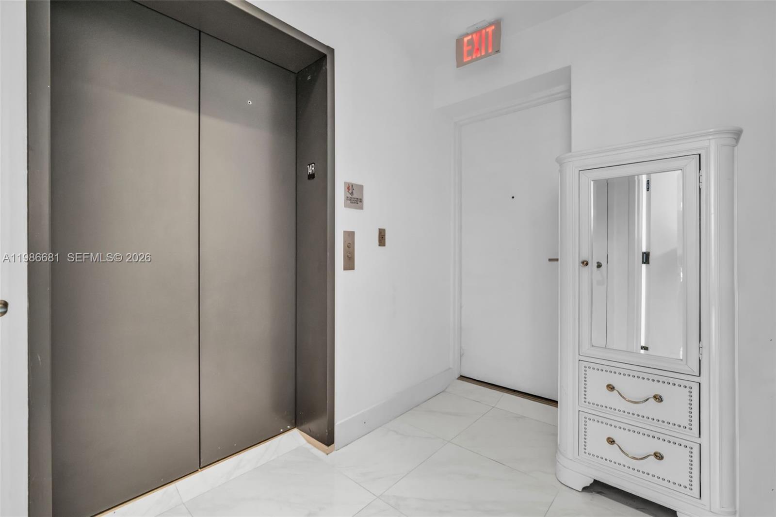 image Biscayne Beach1