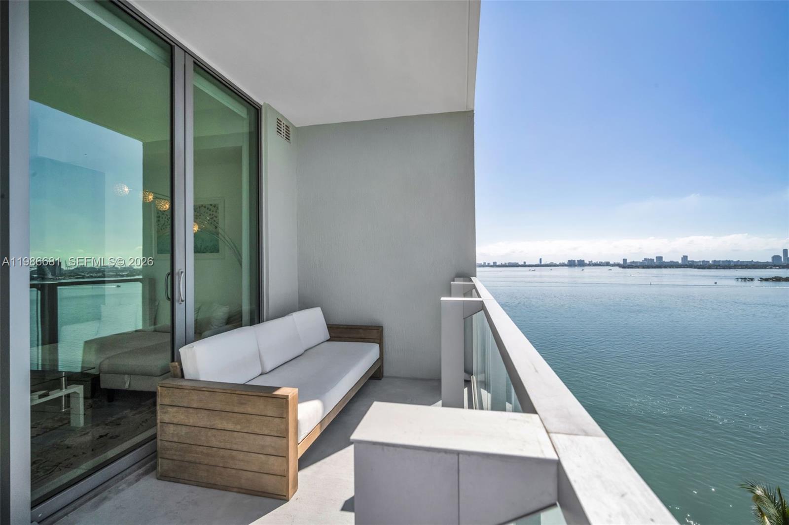 image Biscayne Beach23