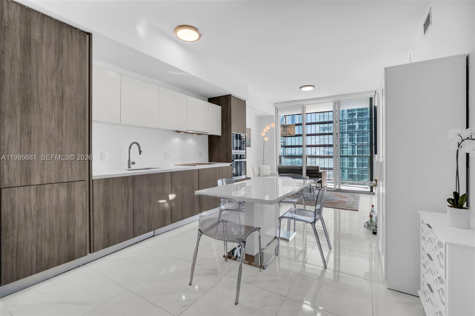 image Biscayne Beach8