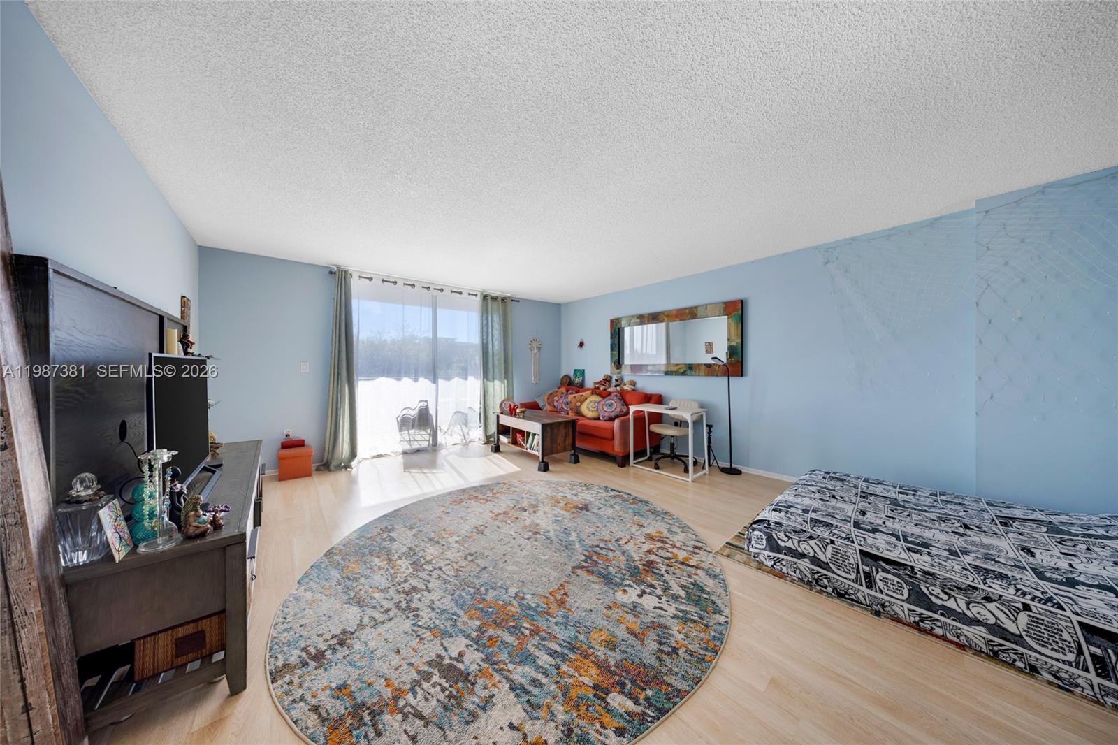 12500 NE 15th Ave #312