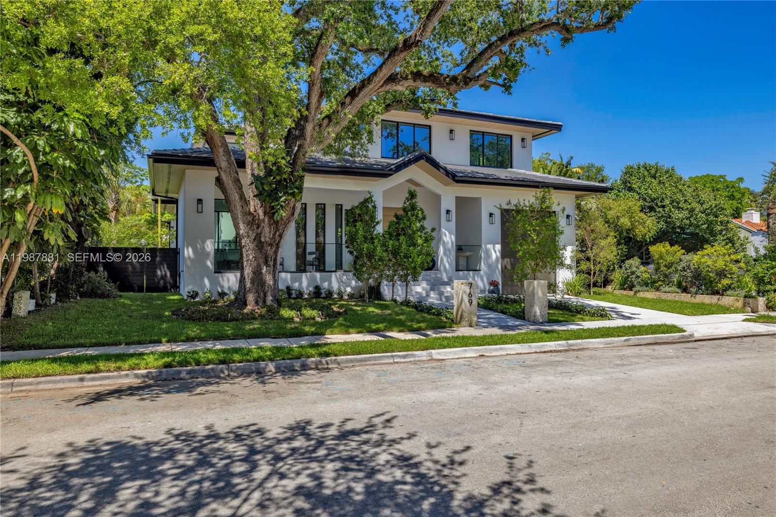 769 NE 72nd Ter Miami, FL 33138