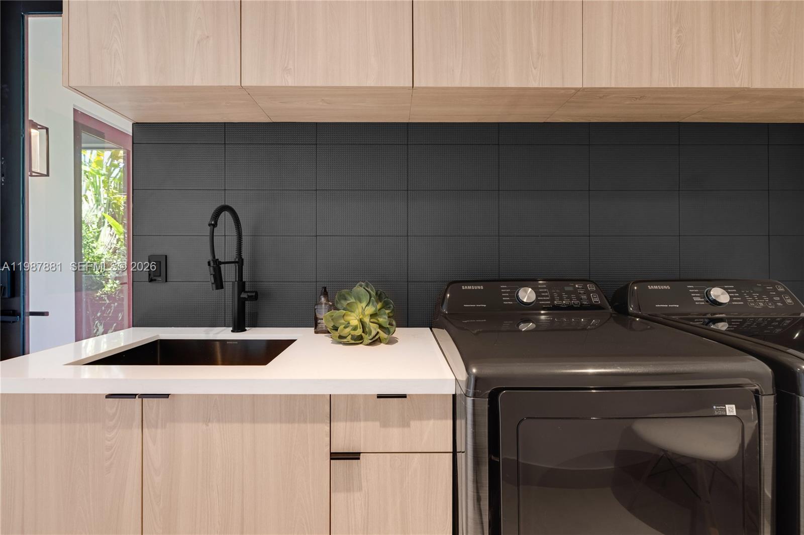 769 NE 72nd Ter Miami, FL 33138