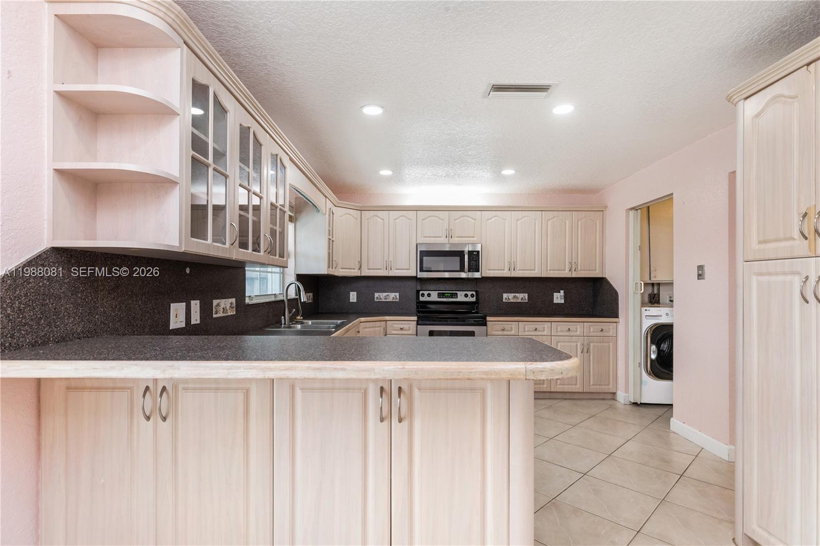 8970 Johnson St Pembroke Pines, FL 33024