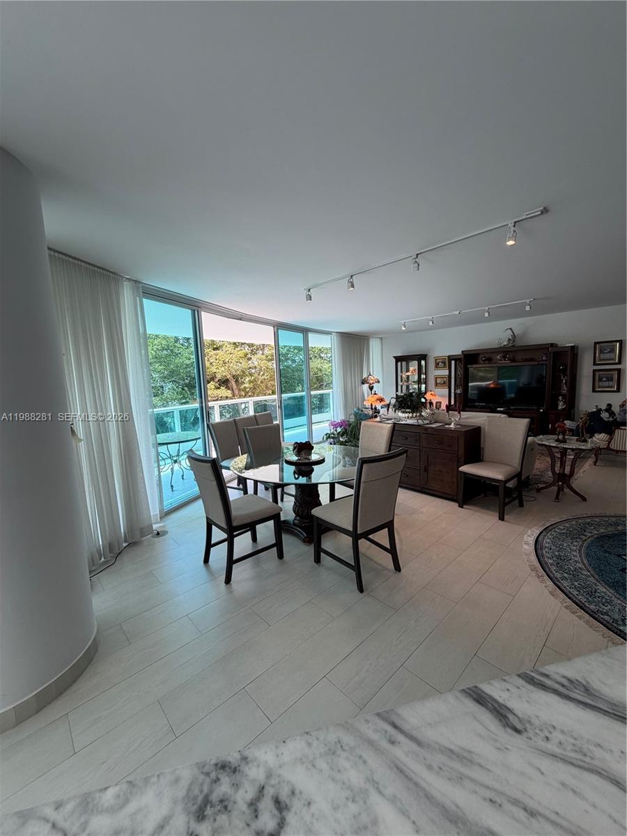 2127 Brickell Ave #502 Miami, FL 33129
