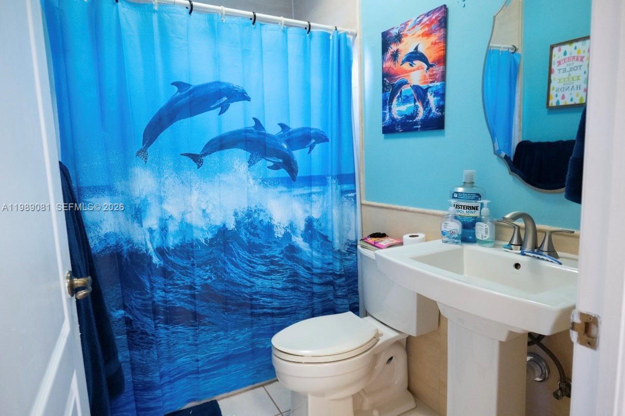 Undisclosed Address Miami, FL 33196