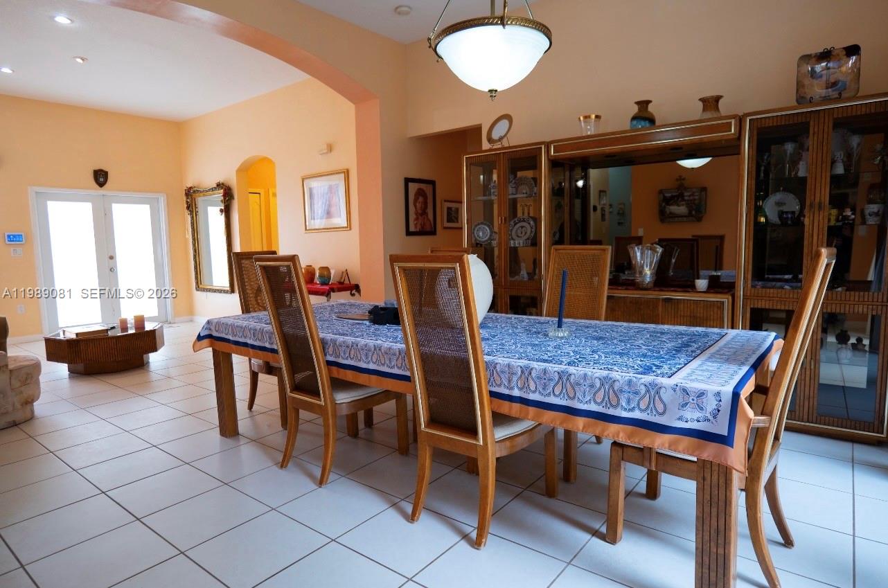 Undisclosed Address Miami, FL 33196