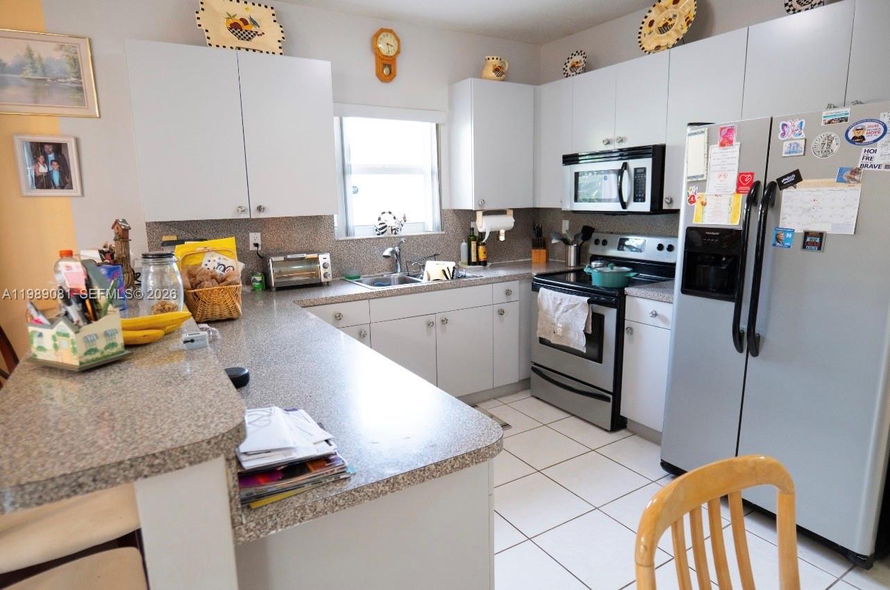 Undisclosed Address Miami, FL 33196