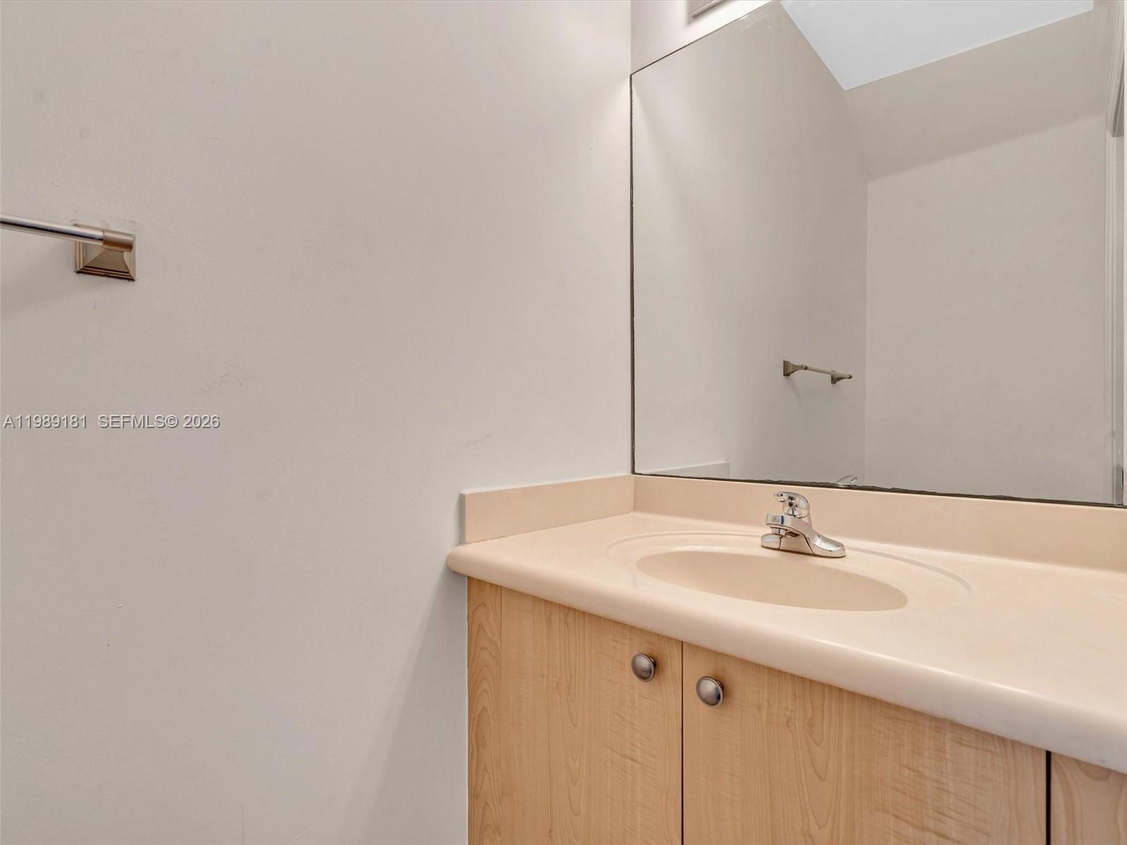 4126 Forest Dr Weston, FL 33332