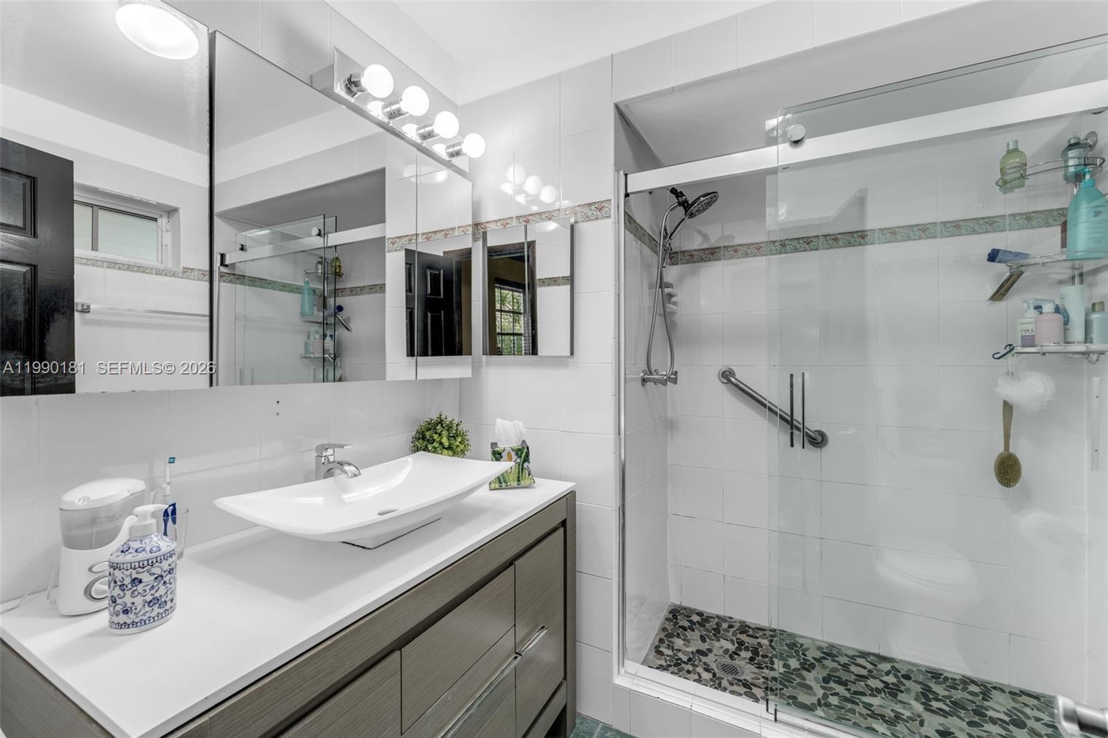 7405 SW 164th St Palmetto Bay, FL 33157