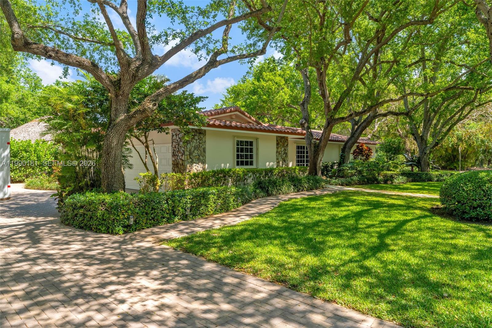 7405 SW 164th St Palmetto Bay, FL 33157