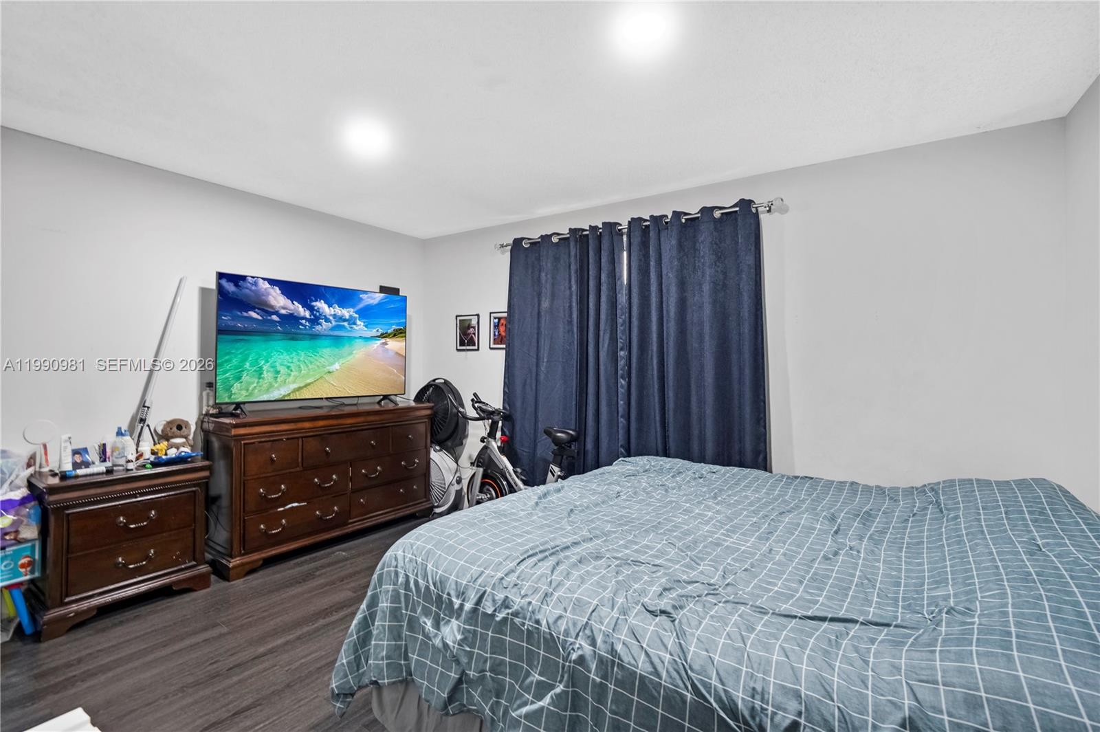 9403 SW 76th St #Y17 Miami, FL 33173