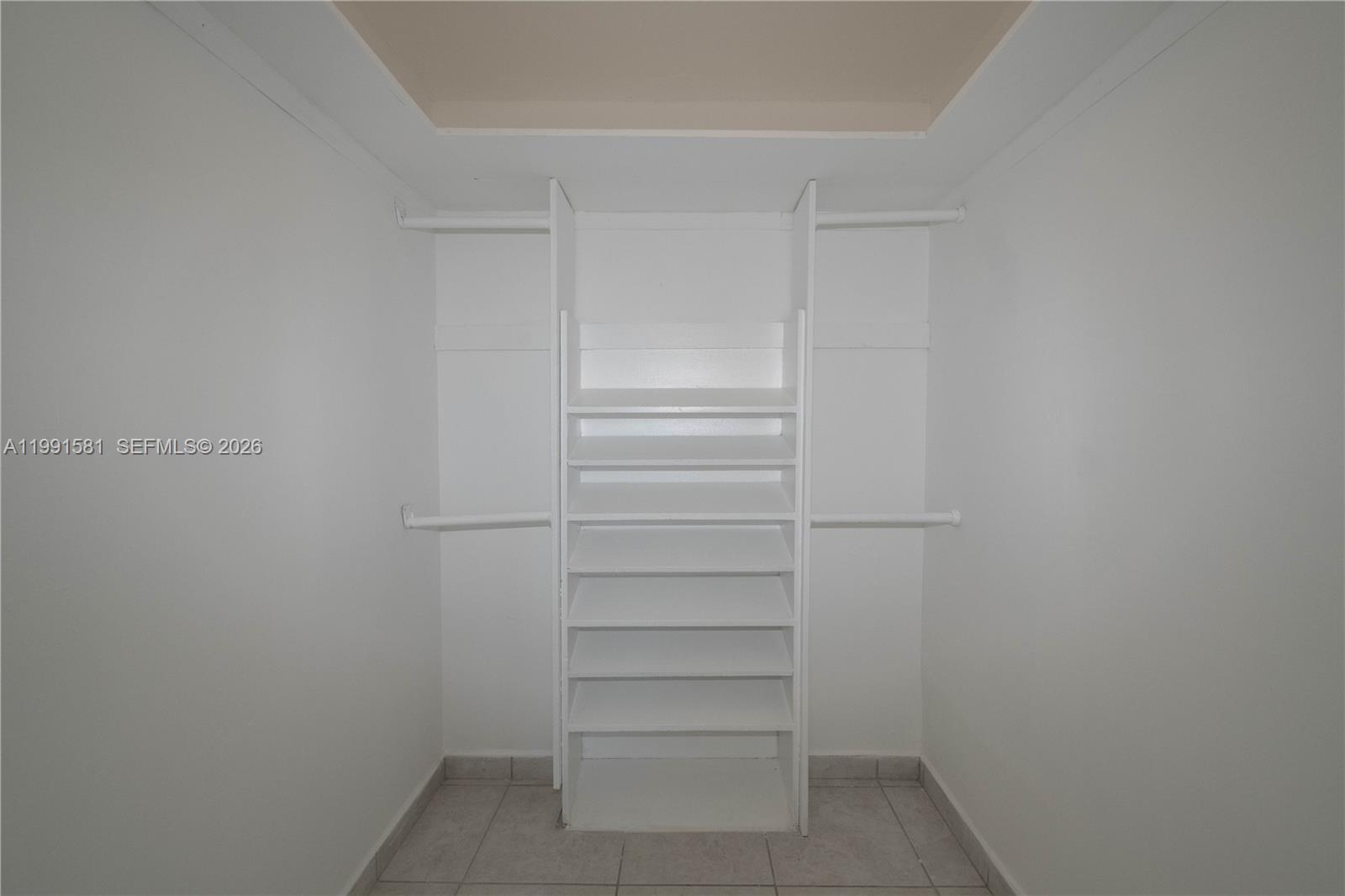 1075 93rd St #403 Bay Harbor Islands, FL 33154