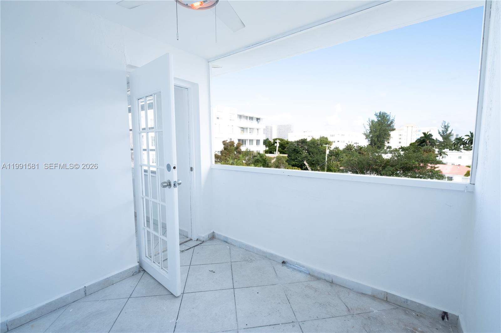 1075 93rd St #403 Bay Harbor Islands, FL 33154