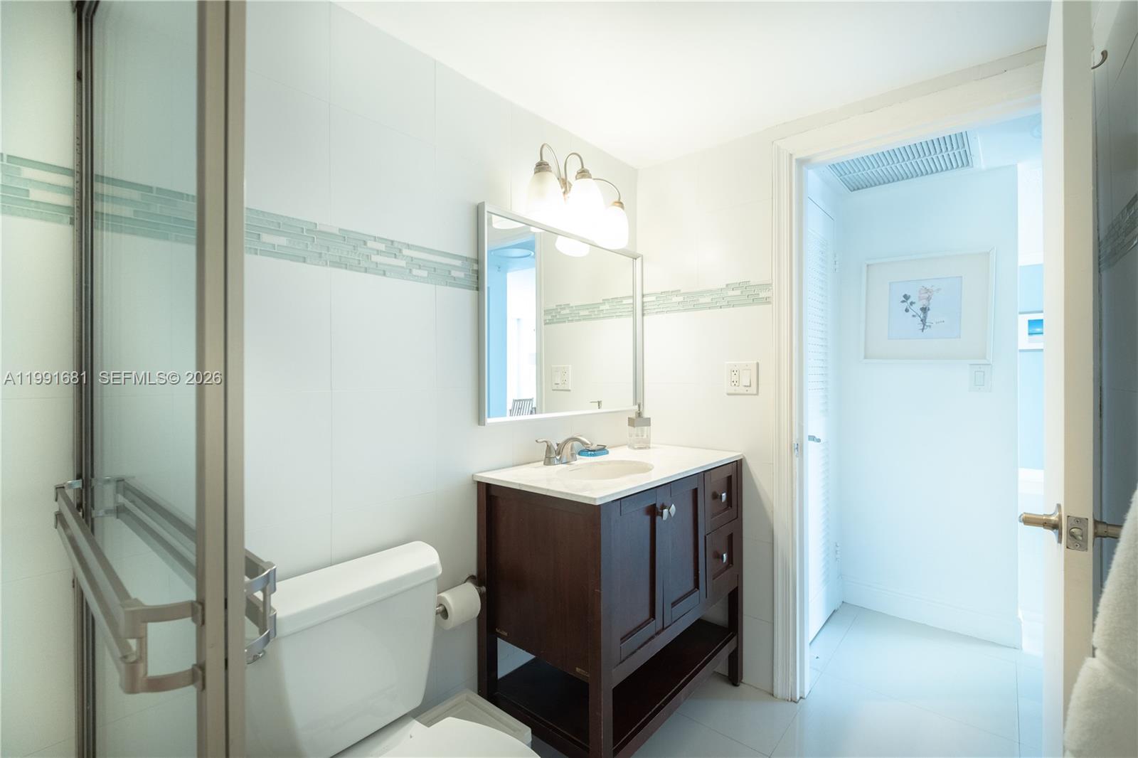 5601 Collins Ave #1420 Miami Beach, FL 33140