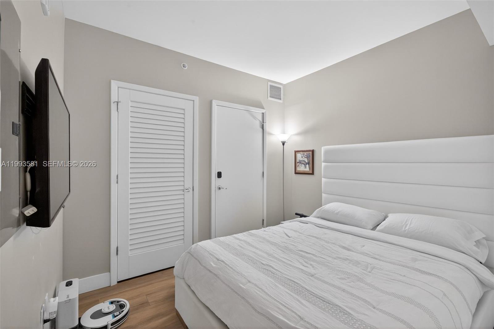 image 1010 Brickell15