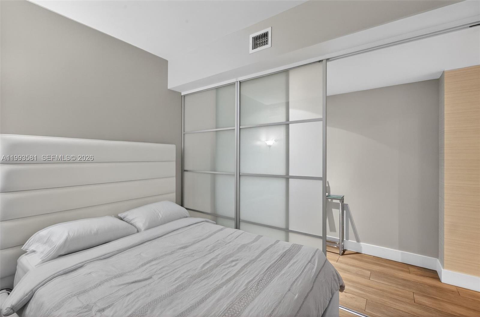 image 1010 Brickell16