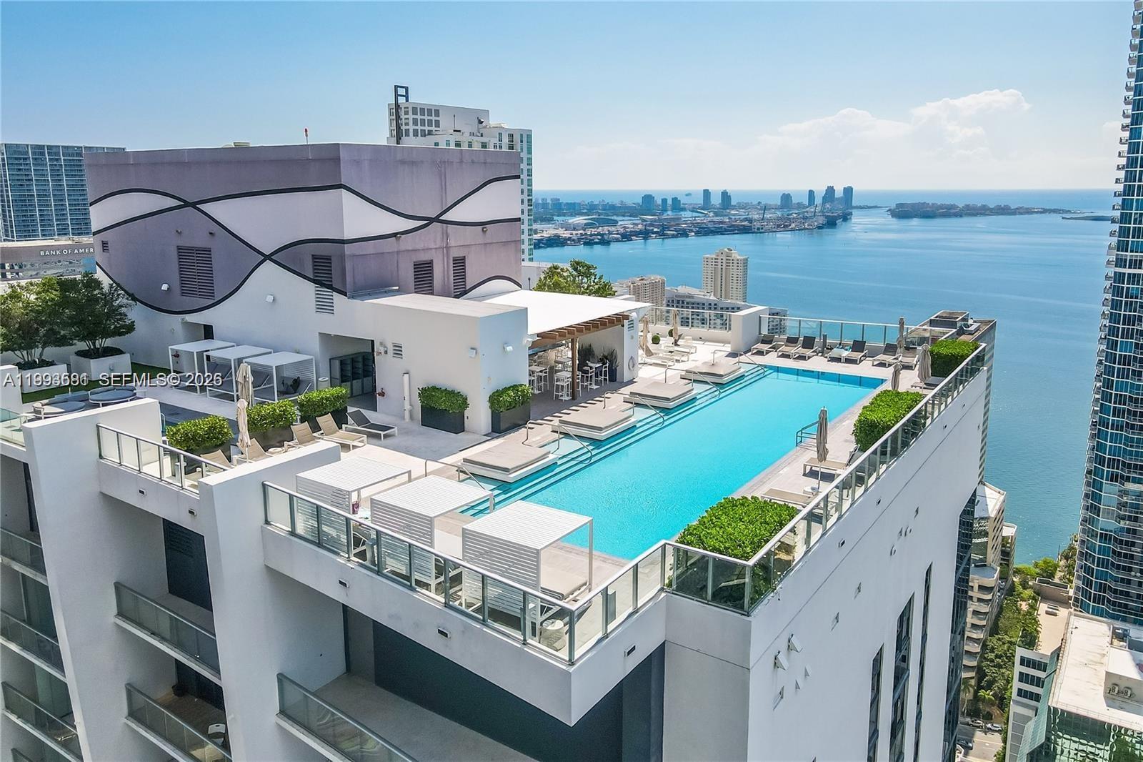 image 1010 Brickell19