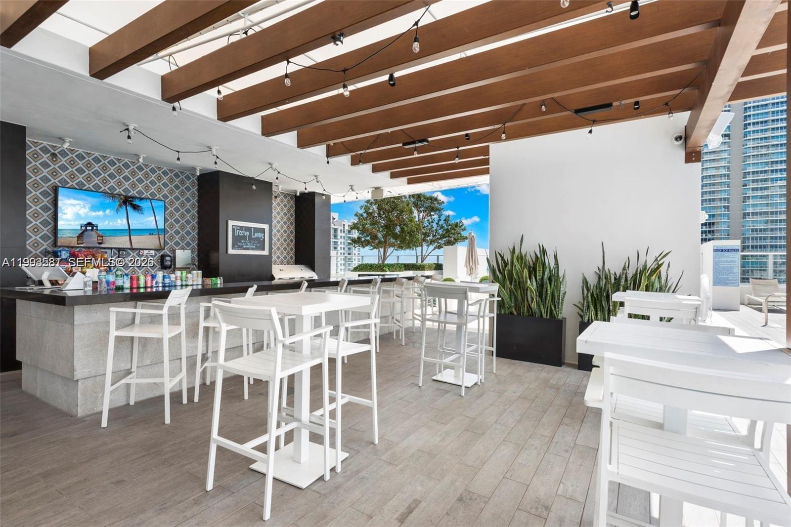 image 1010 Brickell25