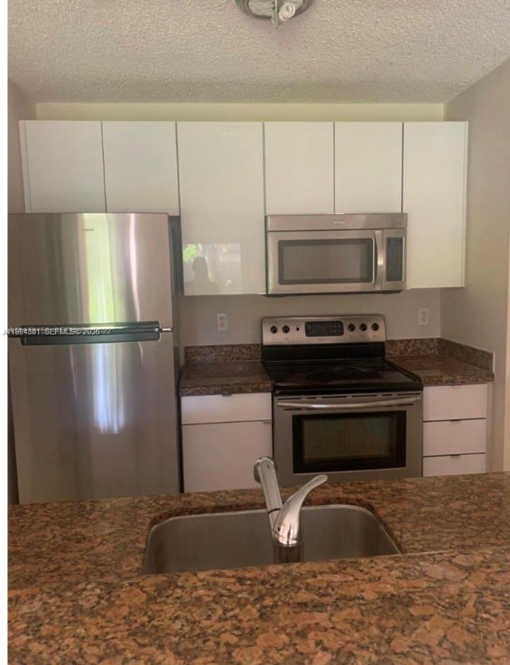 10630 SW 158th Ct #104 Miami, FL 33196