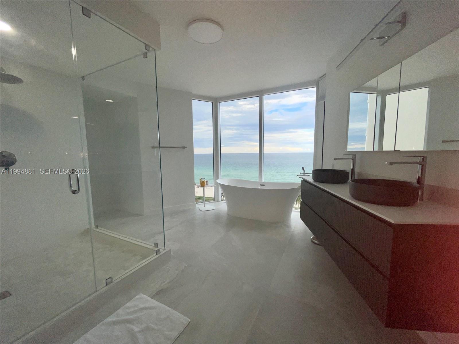 17555 Collins Ave #1001 Sunny Isles Beach, FL 33160