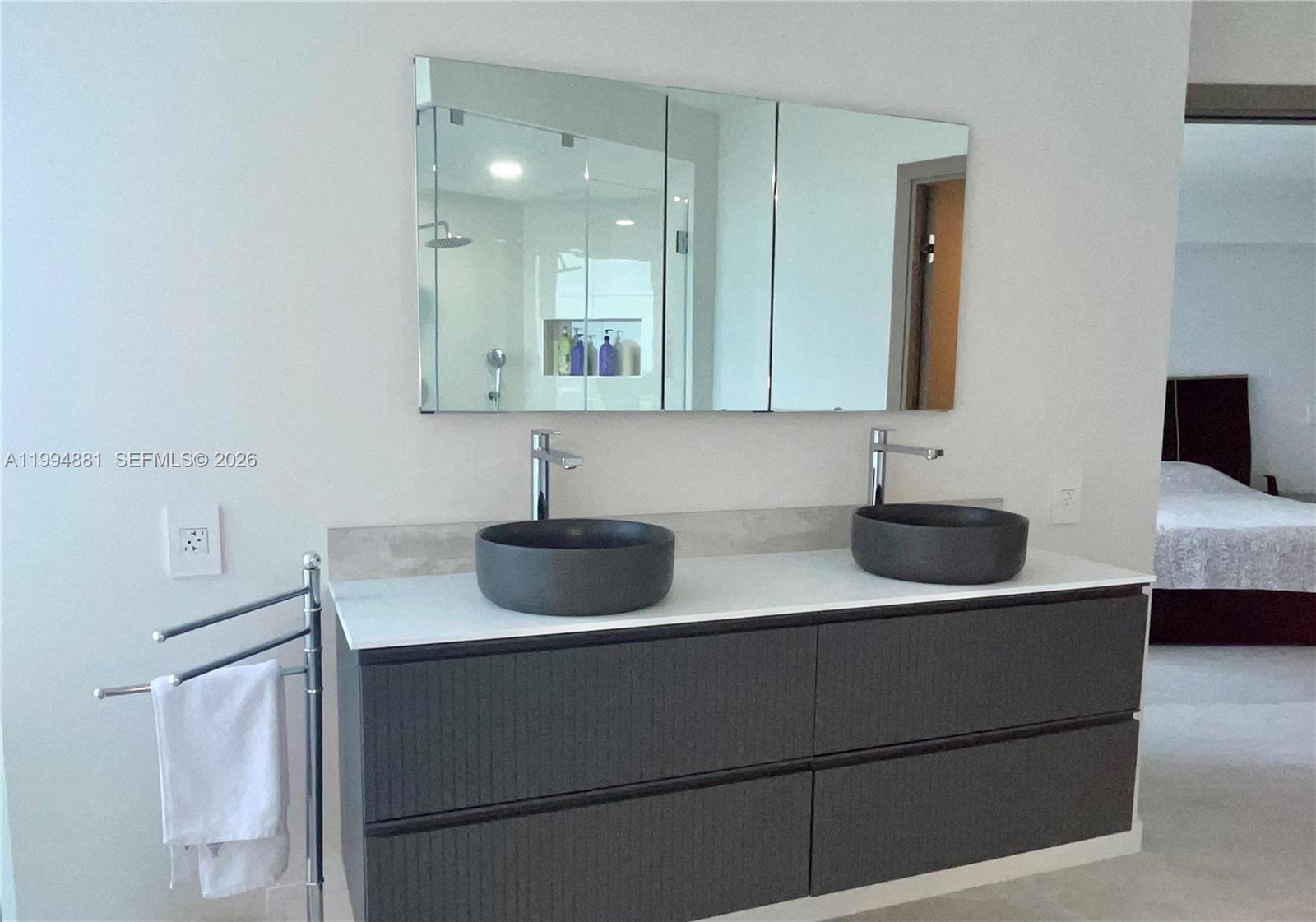 17555 Collins Ave #1001 Sunny Isles Beach, FL 33160