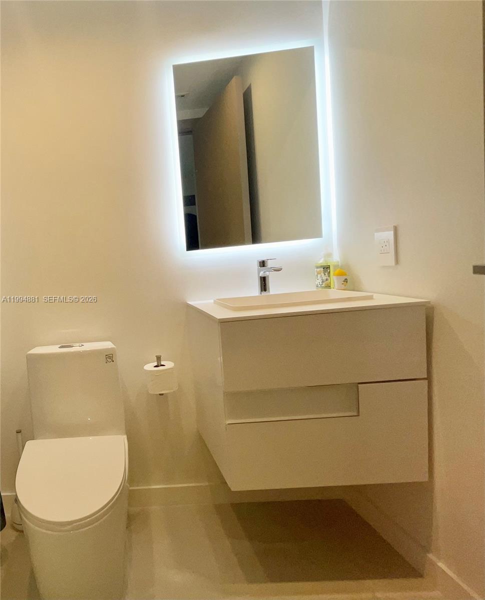 17555 Collins Ave #1001 Sunny Isles Beach, FL 33160