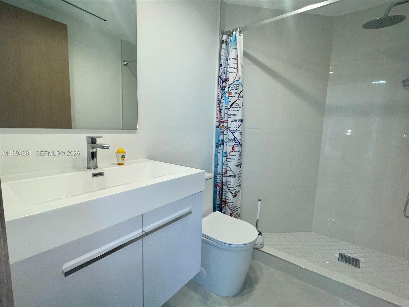 17555 Collins Ave #1001 Sunny Isles Beach, FL 33160