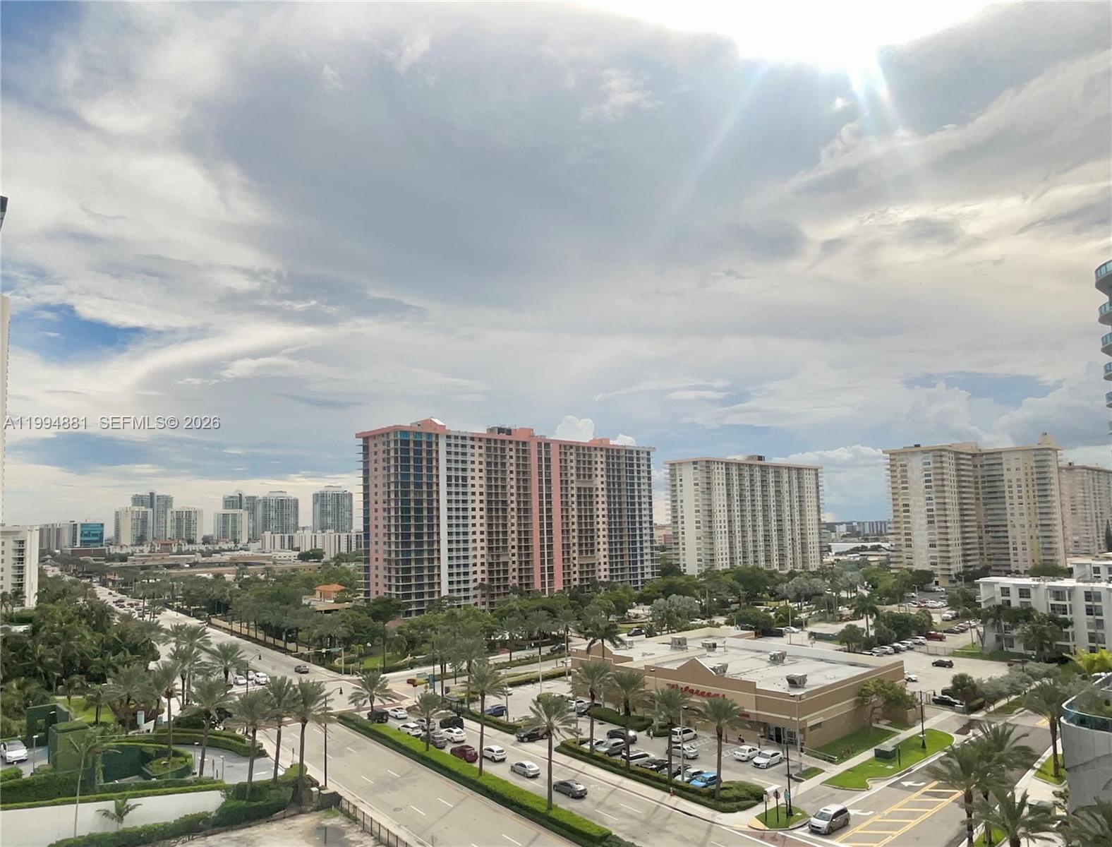 17555 Collins Ave #1001 Sunny Isles Beach, FL 33160