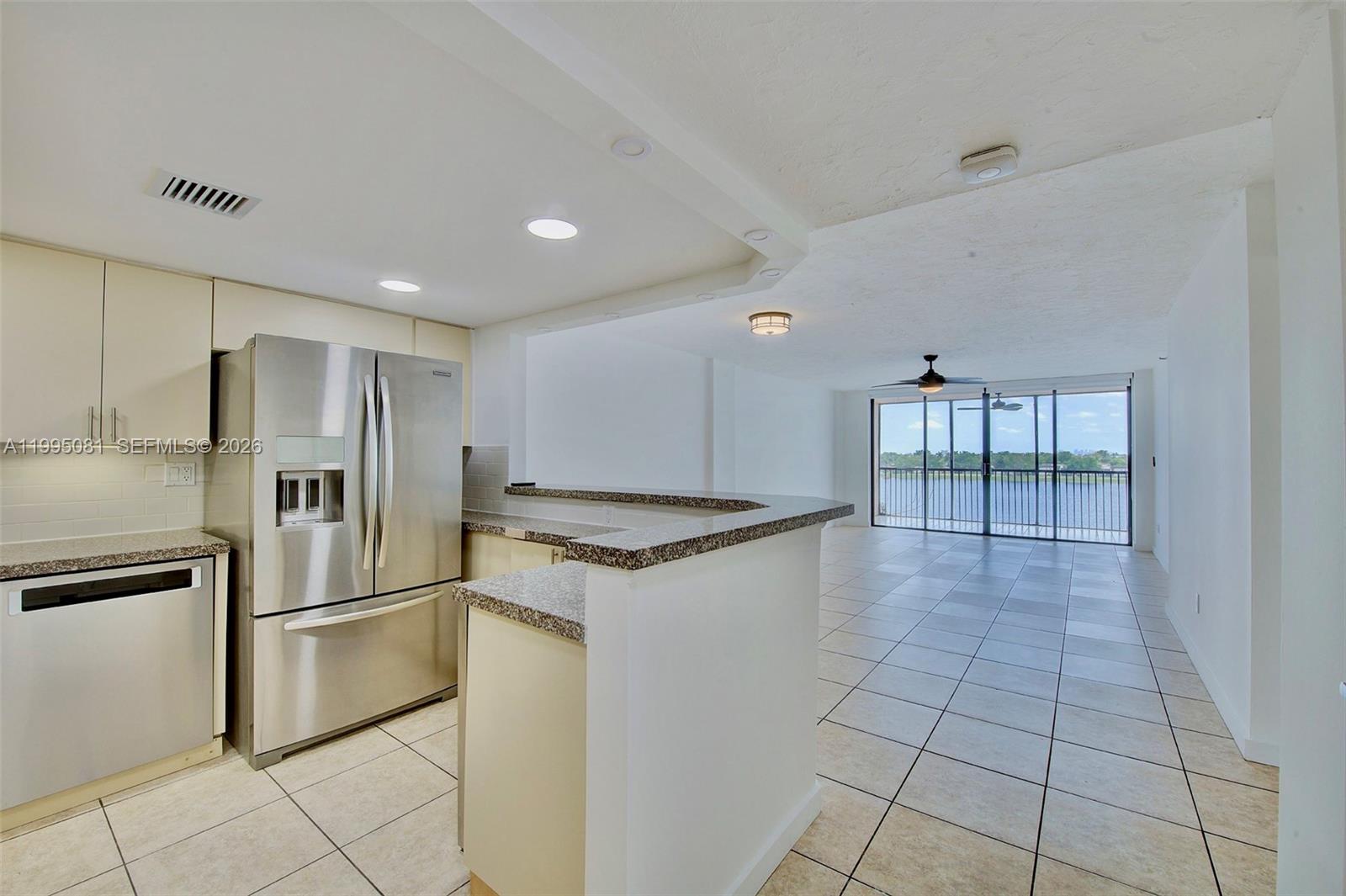20850 San Simeon Way #506-5
