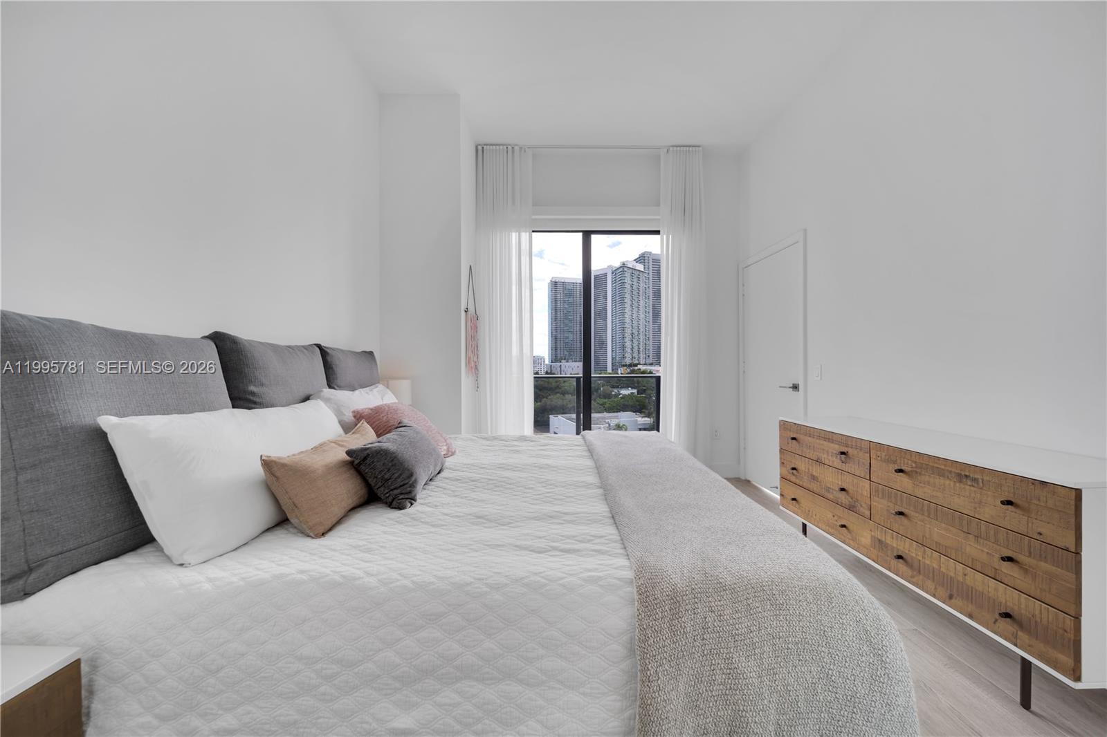 image Hyde Midtown11