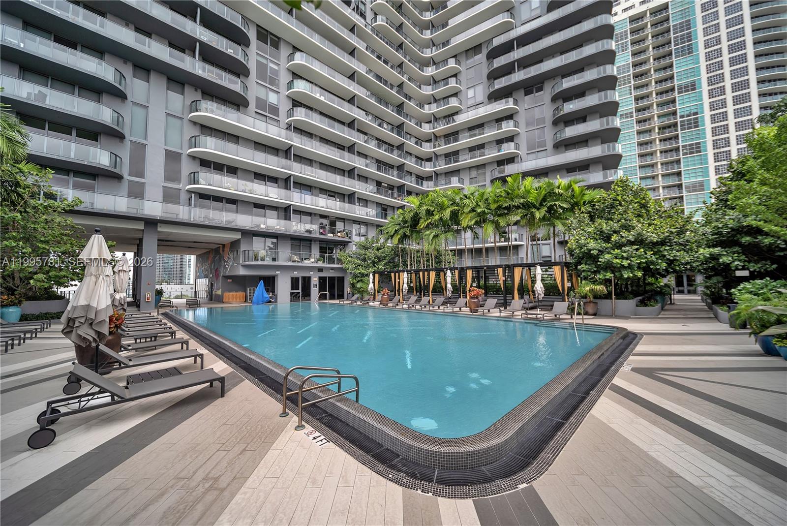 image Hyde Midtown18