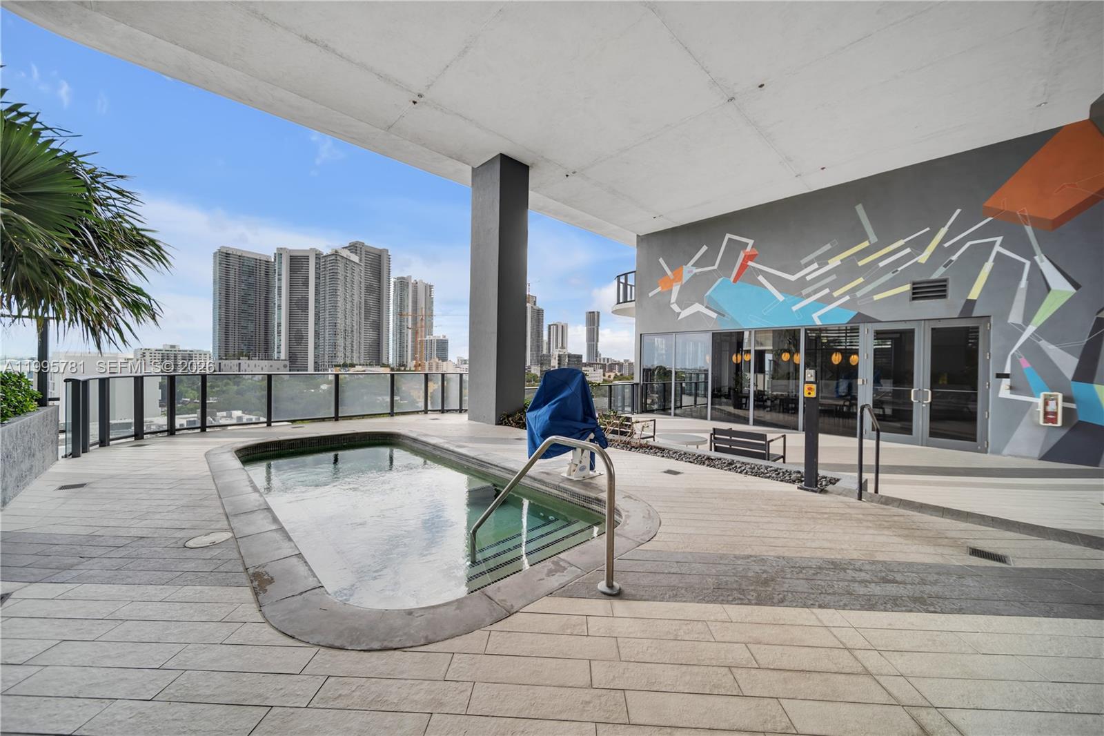 image Hyde Midtown19