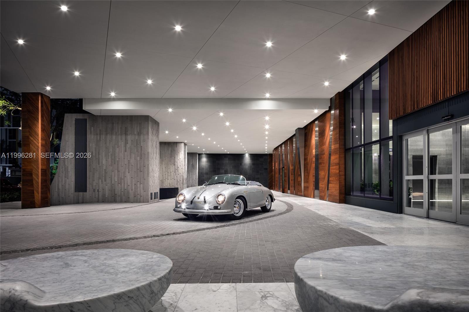 image Reach Brickell City Centre25