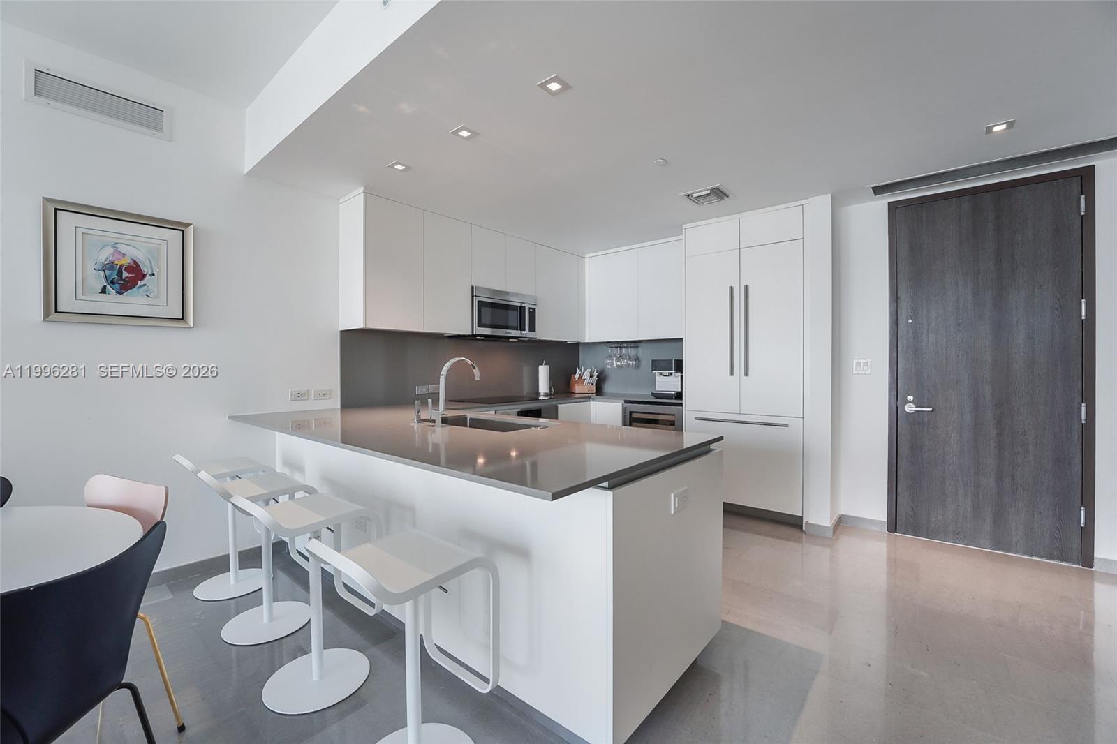 image Reach Brickell City Centre6