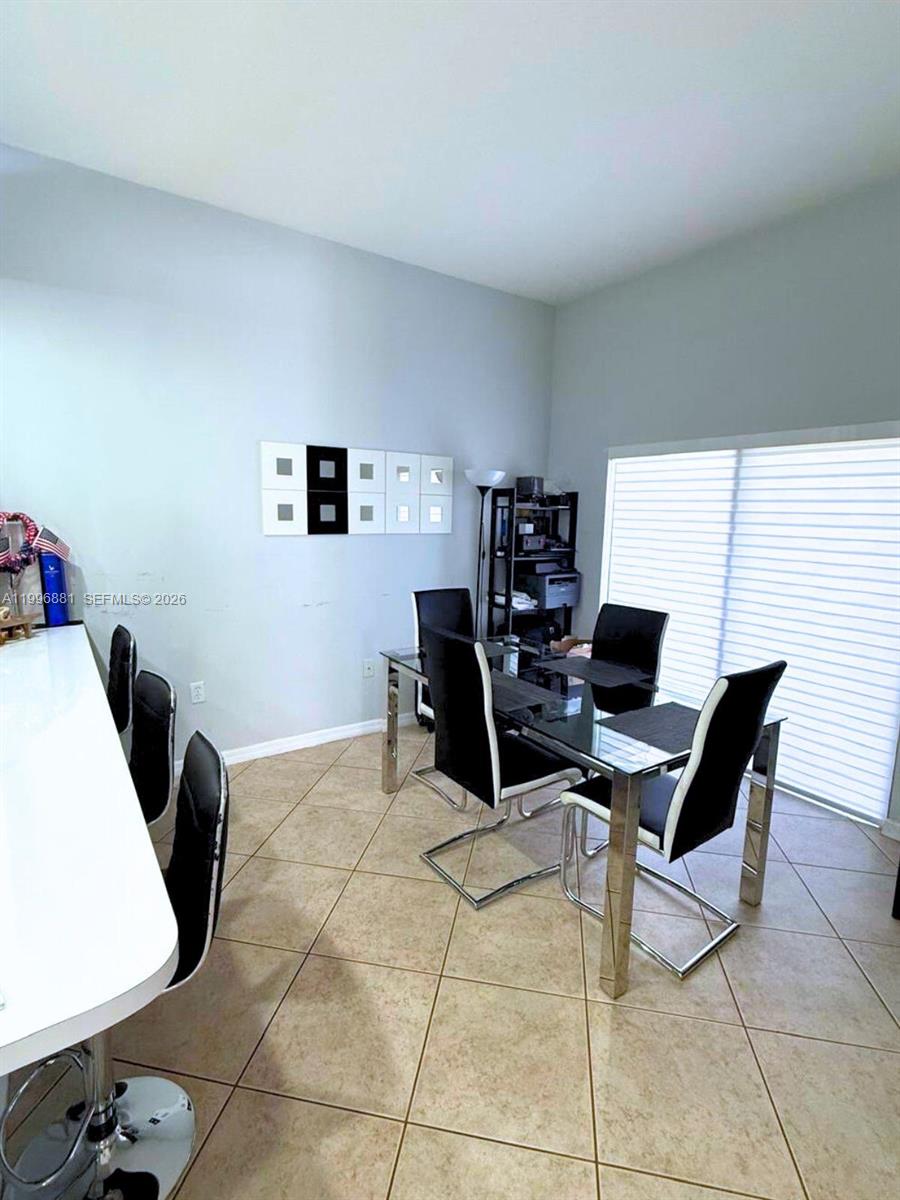 22711 SW 88th Pl #7-23 Cutler Bay, FL 33190