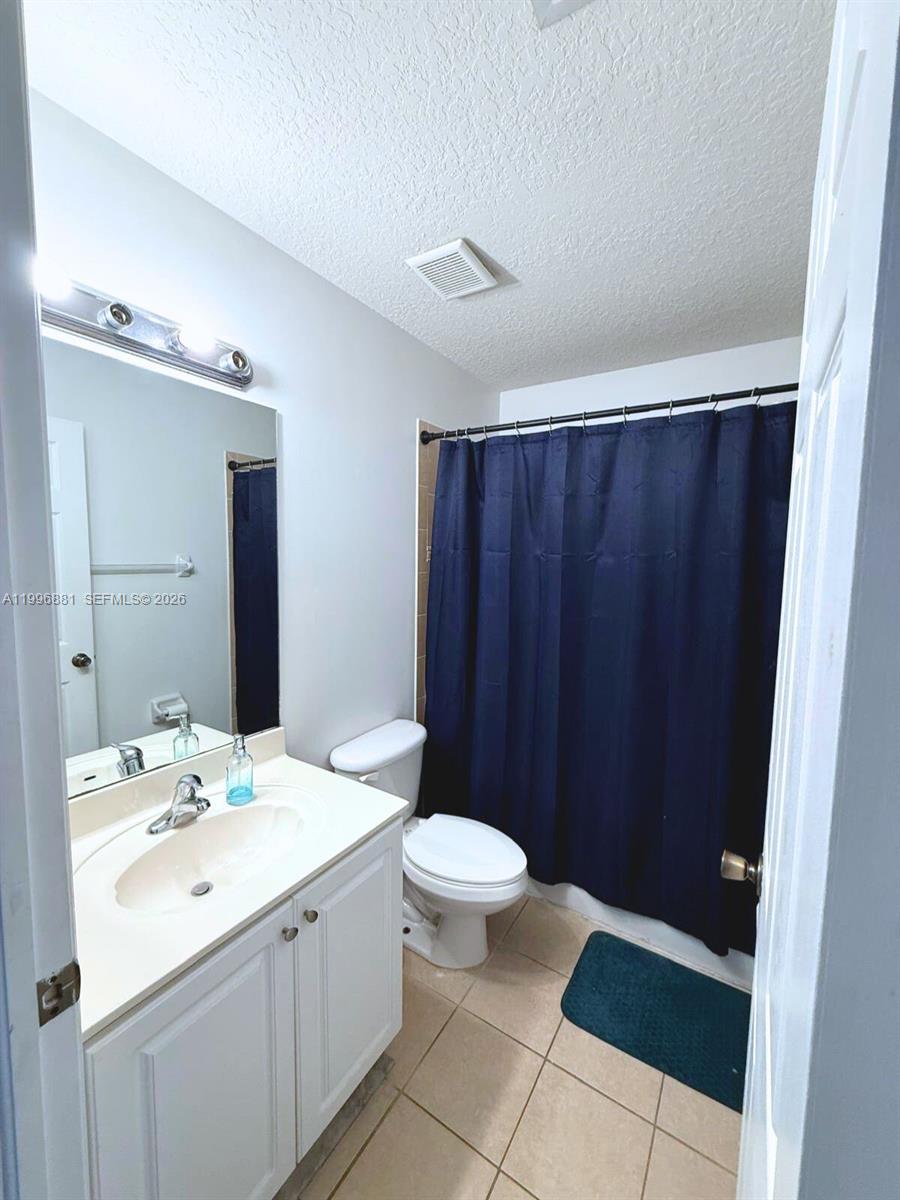 22711 SW 88th Pl #7-23 Cutler Bay, FL 33190