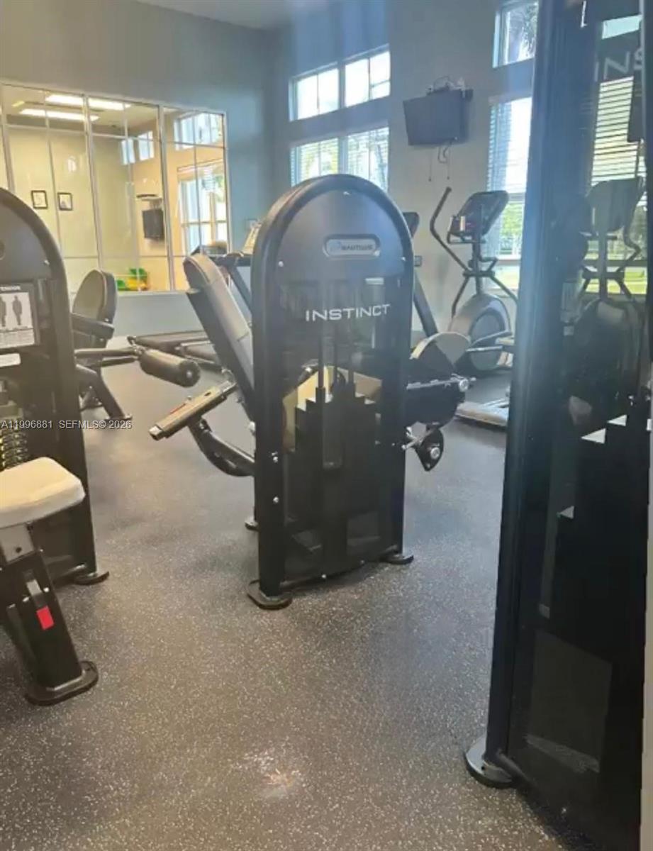 22711 SW 88th Pl #7-23 Cutler Bay, FL 33190