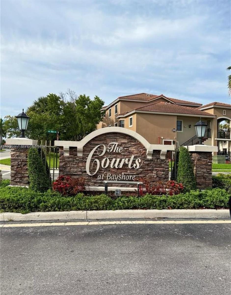 22711 SW 88th Pl #7-23 Cutler Bay, FL 33190