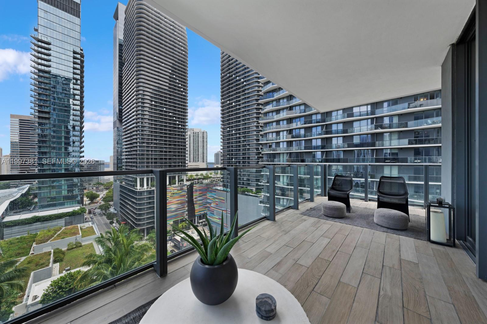 image Rise Brickell City Centre24