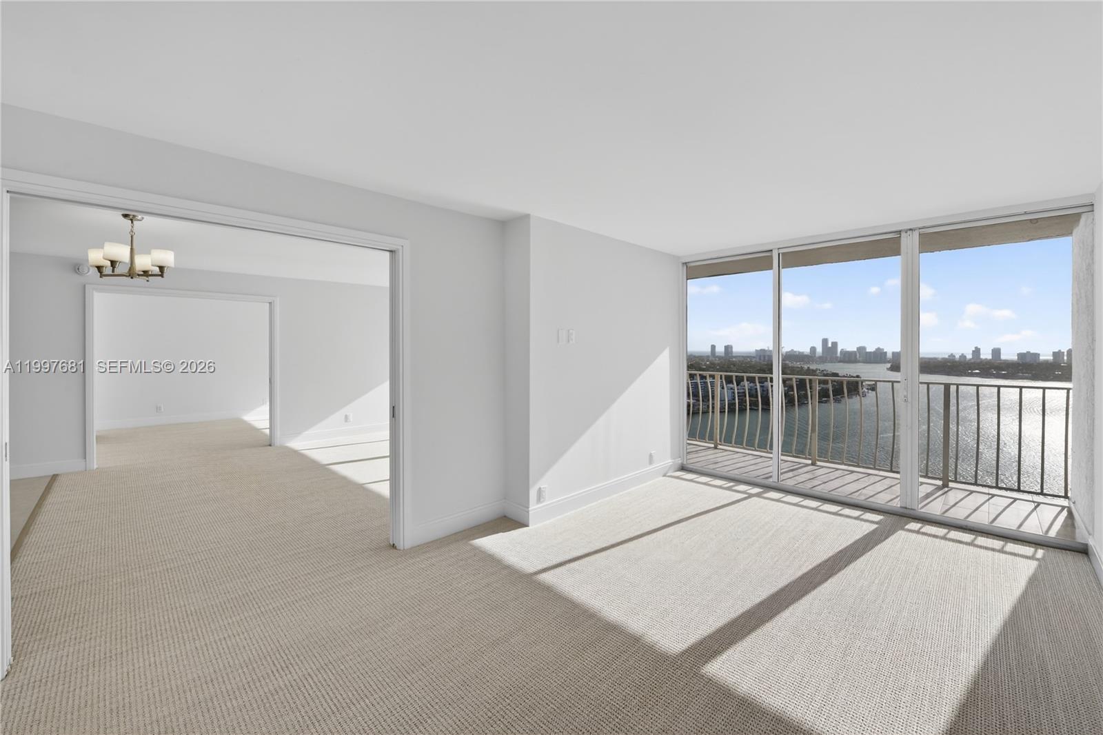 7601 E Treasure Dr #2319 North Bay Village, FL 33141