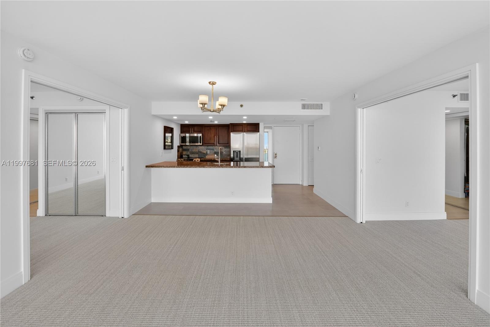 7601 E Treasure Dr #2319 North Bay Village, FL 33141