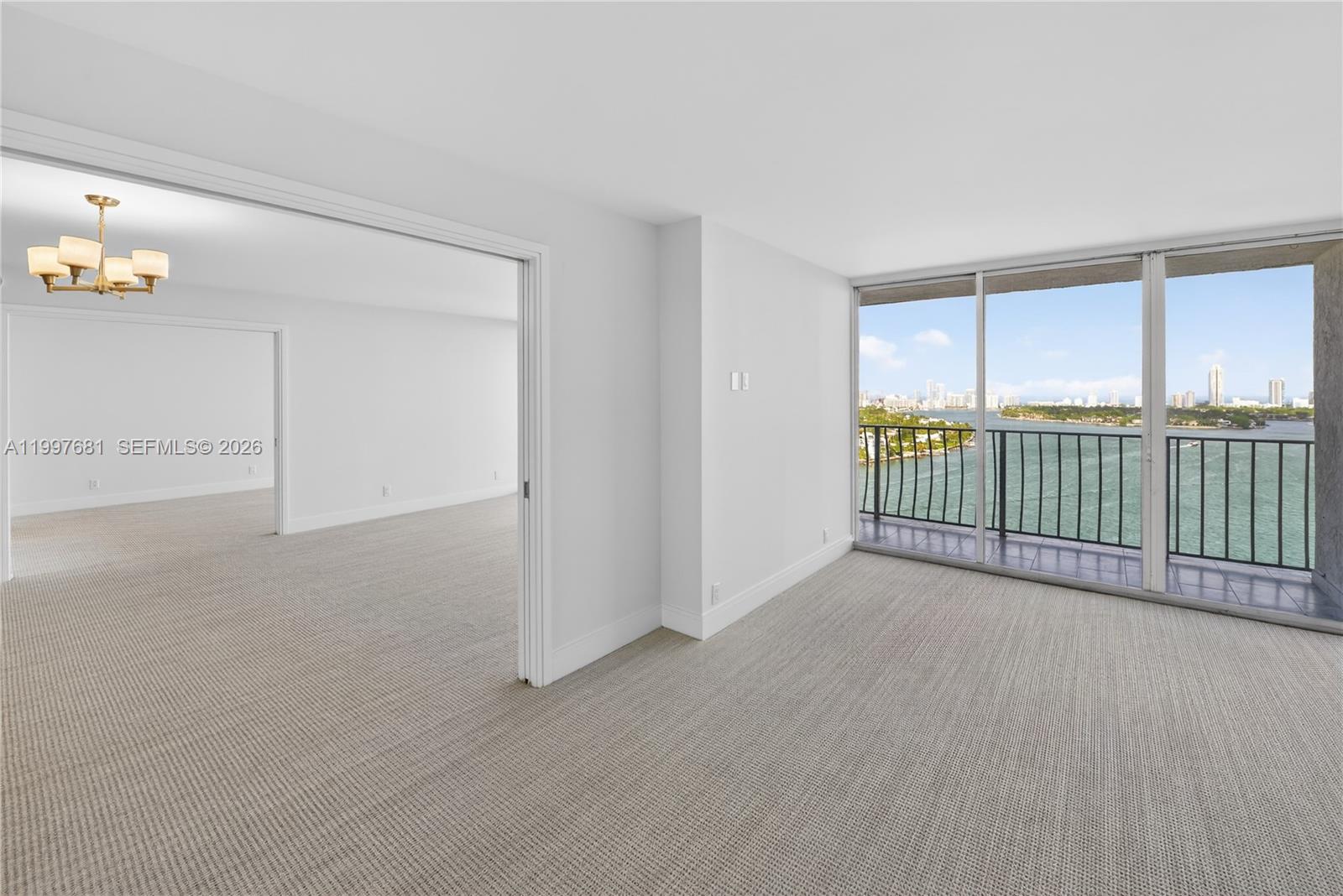 7601 E Treasure Dr #2319 North Bay Village, FL 33141