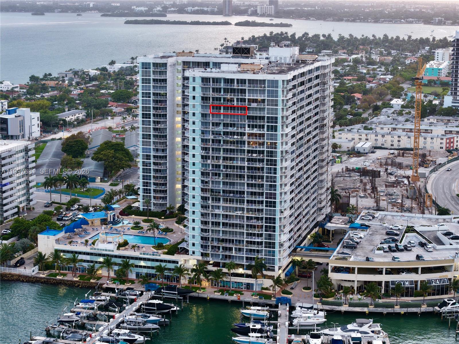 7601 E Treasure Dr #2319 North Bay Village, FL 33141