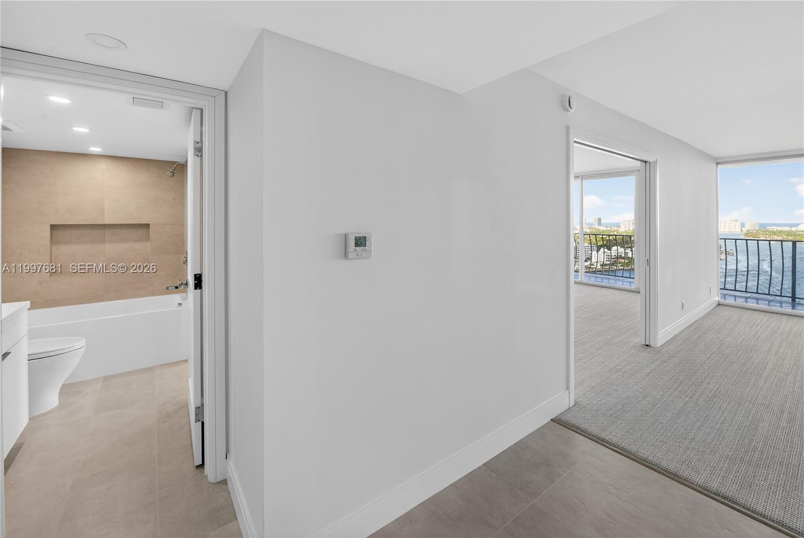 7601 E Treasure Dr #2319 North Bay Village, FL 33141