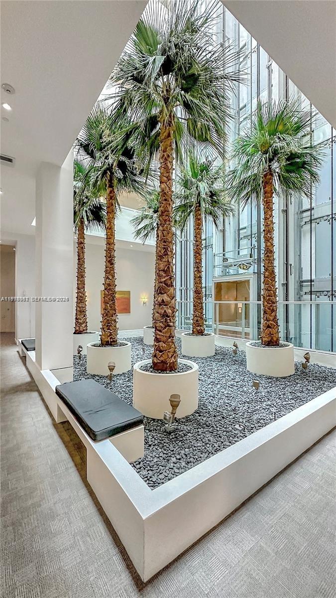 3131 NE 188th St #1-1205 Aventura, FL 33180