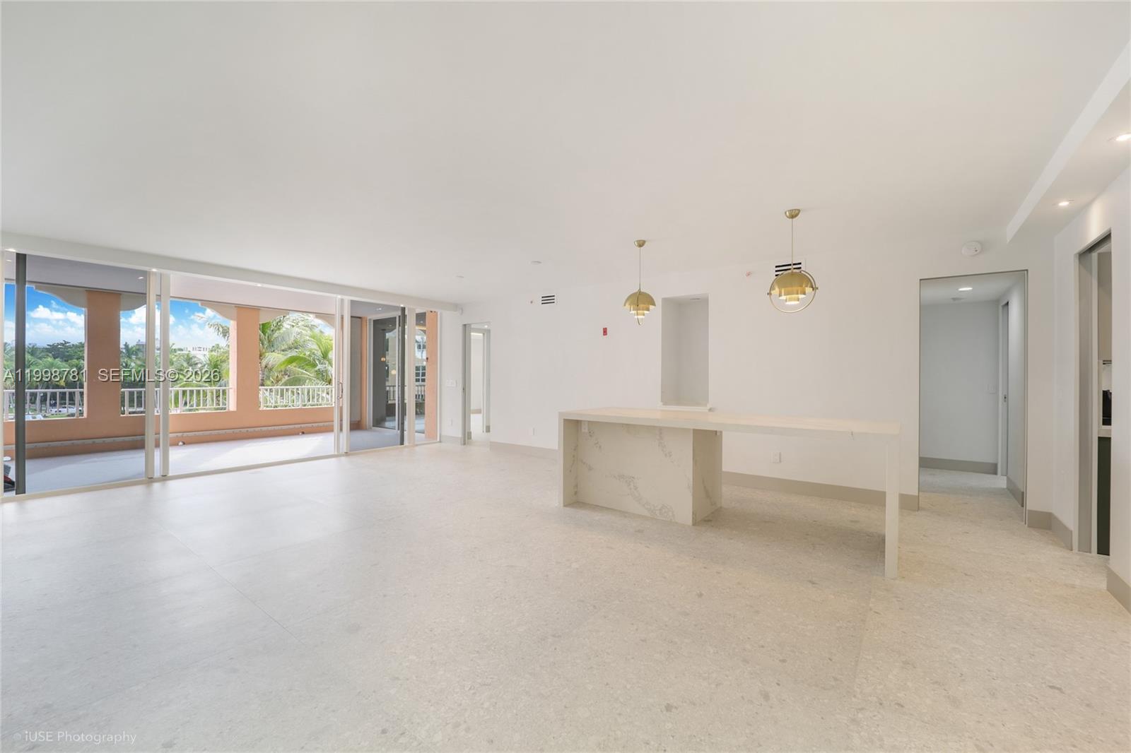 737 Crandon Blvd #301 Key Biscayne, FL 33149